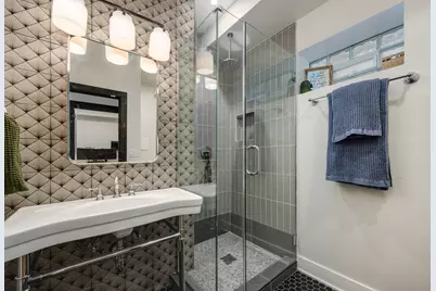 3501 W Beach Avenue, Chicago, IL 60651 - Photo 18