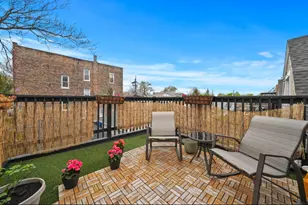 3501 W Beach Ave, Chicago, IL 60651 - Photo 32