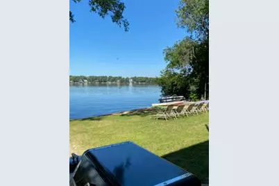 18269 Hiawatha Court, Hudson, IL 61748 - Photo 8