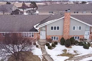 18159 Vermont Ct, Orland Park, IL 60467 - Photo 2