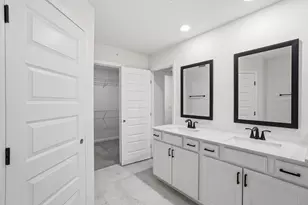 244 Warren Ln, Schaumburg, IL 60193 - Photo 10