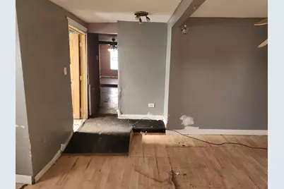 7434 S Oakley Avenue, Chicago, IL 60636 - Photo 2