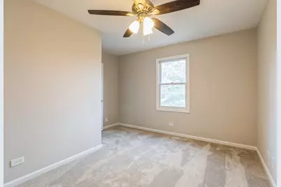 6105 N Wyndwood Drive, Crystal Lake, IL 60014 - Photo 16