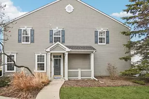 330 S Litchfield Dr, Round Lake, IL 60073 - Photo 1