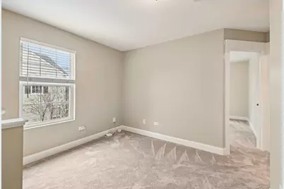 330 S Litchfield Drive, Round Lake, IL 60073 - Photo 16