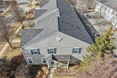 330 S Litchfield Drive, Round Lake, IL 60073 - Photo 34