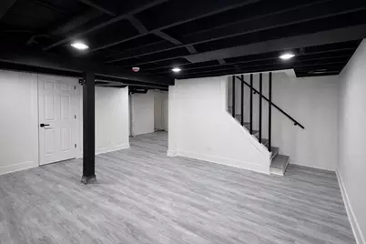 12527 S Lowe Avenue, Chicago, IL 60628 - Photo 16