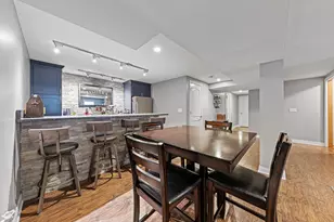 2402 Bluestone Bay Dr, New Lenox, IL 60451 - Photo 18