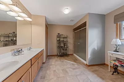 2402 Bluestone Bay Drive, New Lenox, IL 60451 - Photo 12