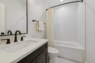 1038 W Altgeld St, Chicago, IL 60614 - Photo 12