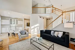 241 Wildflower Ln, La Grange, IL 60525 - Photo 6