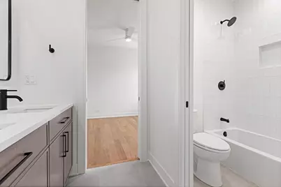 1964 W Farragut Avenue, Chicago, IL 60640 - Photo 34