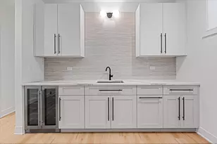 1964 W Farragut Ave, Chicago, IL 60640 - Photo 48