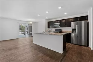 1293 Westlake Dr, Cary, IL 60013 - Photo 2