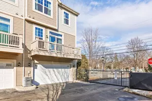 108 S Dee Rd, Park Ridge, IL 60068 - Photo 24