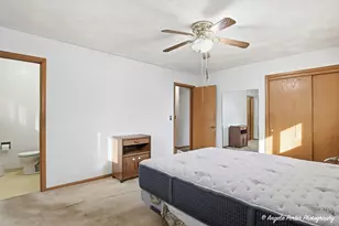 2015 N Jackson St, Waukegan, IL 60087 - Photo 14