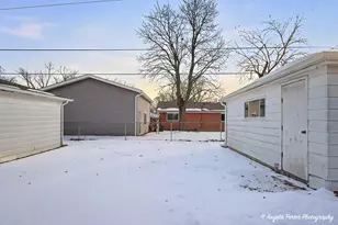 2015 N Jackson St, Waukegan, IL 60087 - Photo 24