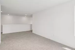 2643 Camelback Dr, Pingree Grove, IL 60140 - Photo 22