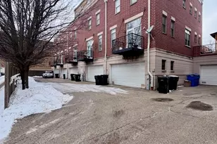 1151 E 46th St, Chicago, IL 60653 - Photo 42