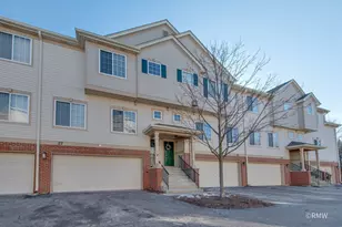 27 Monarch Dr, Streamwood, IL 60107 - Photo 22