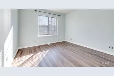 27 Monarch Drive, Streamwood, IL 60107 - Photo 12