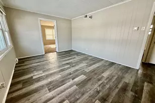 14448 Kilbourne Ave, Midlothian, IL 60445 - Photo 2