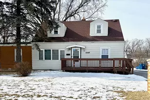 14448 Kilbourne Ave, Midlothian, IL 60445 - Photo 1