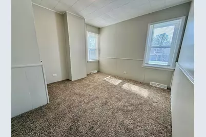 14448 Kilbourne Avenue, Midlothian, IL 60445 - Photo 6