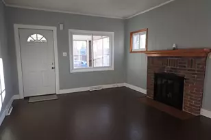 634 W Ridgeland Ave, Waukegan, IL 60085 - Photo 4