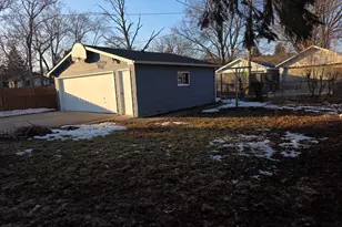 634 W Ridgeland Ave, Waukegan, IL 60085 - Photo 26