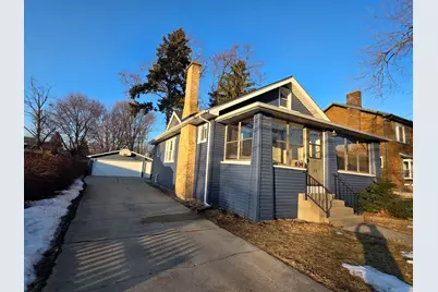 634 W Ridgeland Avenue, Waukegan, IL 60085 - Photo 1