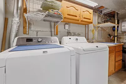 17W435 Concord Place, Darien, IL 60561 - Photo 24