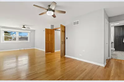 17W435 Concord Place, Darien, IL 60561 - Photo 14