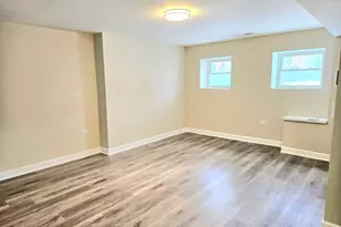 1922 Elmwood Ave, Berwyn, IL 60402 - Photo 2