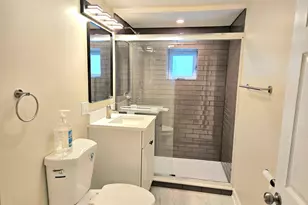 1922 Elmwood Ave, Berwyn, IL 60402 - Photo 6