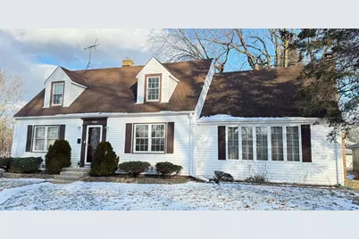 18005 Arcadia Avenue, Lansing, IL 60438 - Photo 2