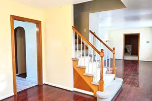 18005 Arcadia Ave, Lansing, IL 60438 - Photo 4