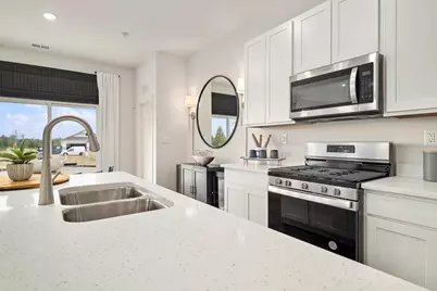 6501 Juniper Drive, Wonder Lake, IL 60097 - Photo 32