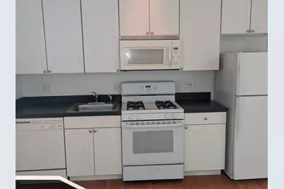 4715 N Sheridan Road #13N, Chicago, IL 60640 - Photo 2