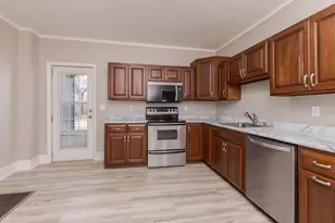 207 E Maple St, Chatsworth, IL 60921 - Photo 4