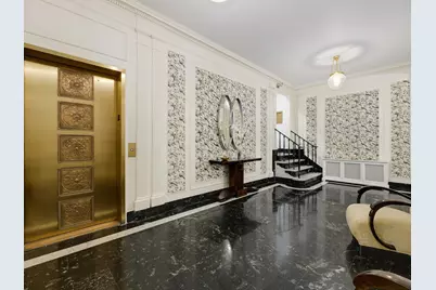 202 E Walton Place #2E, Chicago, IL 60611 - Photo 2