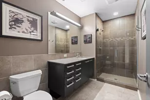 550 N St Clair St, Chicago, IL 60611 - Photo 22