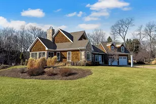 1121 Lawn Pl, Freeport, IL 61032 - Photo 1