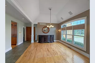 1121 Lawn Place, Freeport, IL 61032 - Photo 26