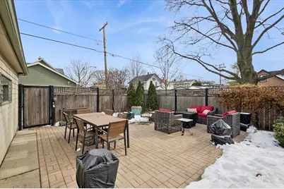 644 Wesley Avenue, Oak Park, IL 60304 - Photo 28
