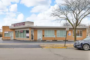 8301 Skokie Blvd, Skokie, IL 60077 - Photo 1
