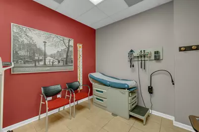 8301 Skokie Boulevard, Skokie, IL 60077 - Photo 20