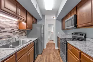 520 Shorely Dr, Barrington, IL 60010 - Photo 6