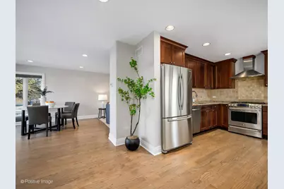 5881 N Central Avenue, Chicago, IL 60646 - Photo 10