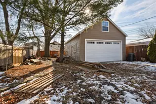 5881 N Central Ave, Chicago, IL 60646 - Photo 28